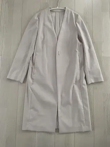 그린 라벨 릴랙싱 노카라 코트