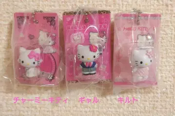 가챠가챠 헬로키티 패키지 미니어처 컬렉션 3종 세트