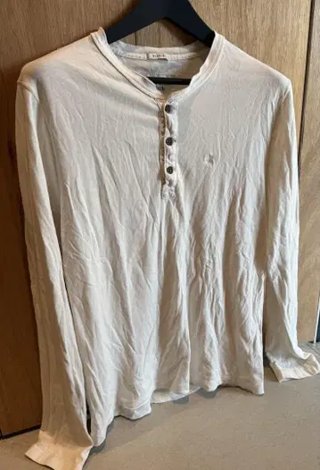 Abercrombie & Fitch M 아이보리 긴팔 티셔츠