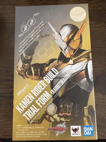 가면라이더 빌드 토끼 드래곤 S.H.Figuarts 피규아트