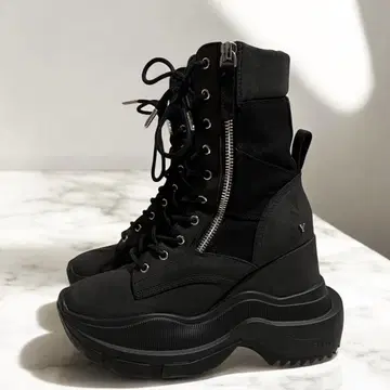 YELLO BAISEN SHORT BOOTS 블랙 22.5cm