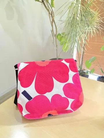 마리메꼬 marimekko 꽃무늬 캔버스 숄더백 숄더 사선