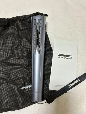 LESSERAFIM 응원봉 실버 르세라핌