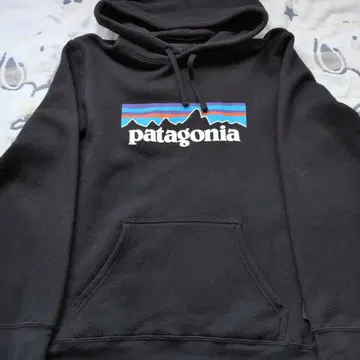 patagonia 블랙 후드 부착 후드티
