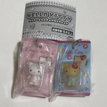 가챠 헬로키티 패키지 미니어처 컬렉션 2점