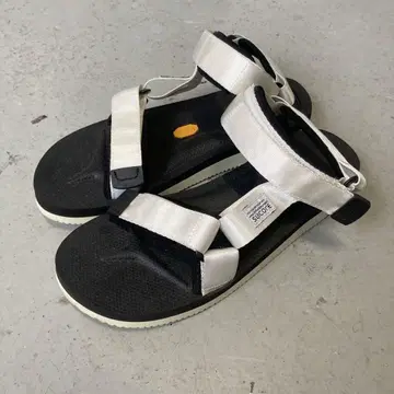 SUICOKE 스이콕 스트랩 샌들 비브람