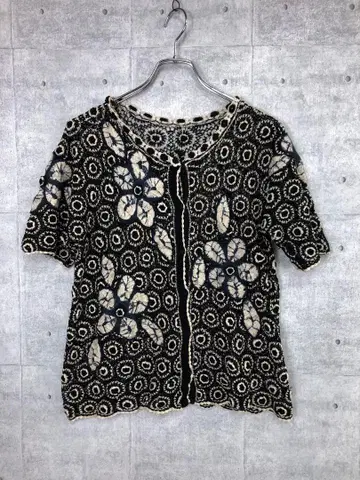 이국적인 꽃무늬 자수 비침 반팔 크로셰 크로쉐 니트 가디건