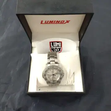 (10) Luminox 다이버 워치 실버