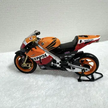 Honda RC212V