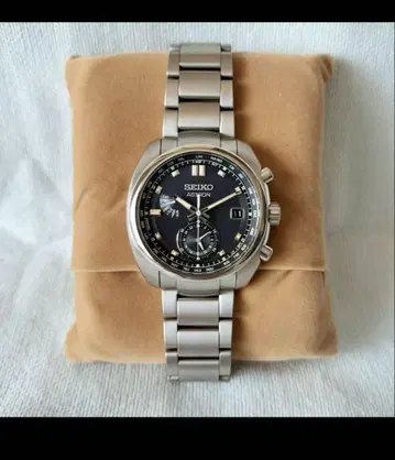 SEIKO Astron 손목시계