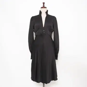 IMPERIAL 실크 넥 프릴 원피스 광택 블랙 사이즈 S*HD875