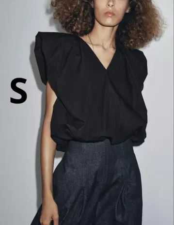 ZARA 자라 포플린 퍼프 상의 새상품, 미사용