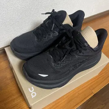 [ 새상품급 ] HOKA 28cm BONDAI9 호카 본다이9