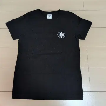 APC 블랙 T셔츠 L 사이즈