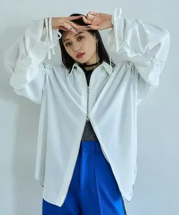 HARE 지퍼 소매 개더 셔츠