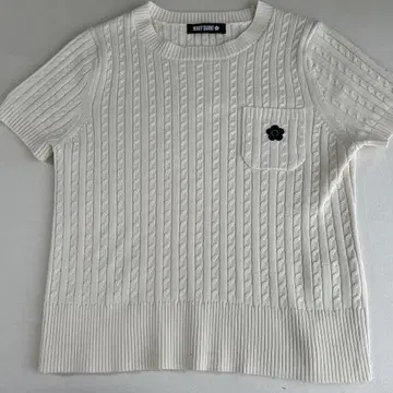 MARY QUANT 케이블 니트 반팔 상의