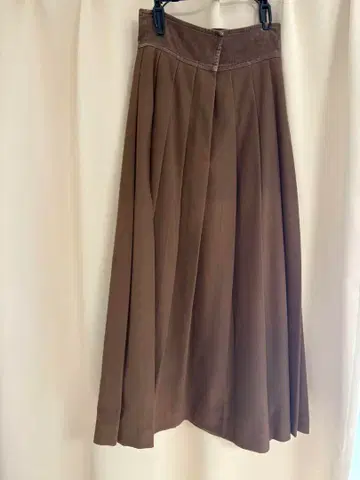 RIM.ARK 브라운 코듀로이 플리츠 롱 스커트