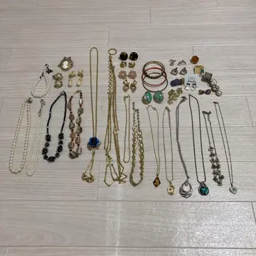 유품 정리 액세서리 반지 목걸이 귀찌 묶음 판매