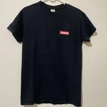 SHANK 로고 자수 티셔츠