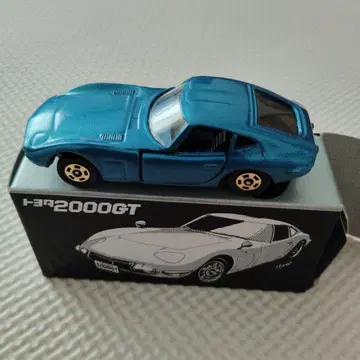 토미카 도요타 2000GT