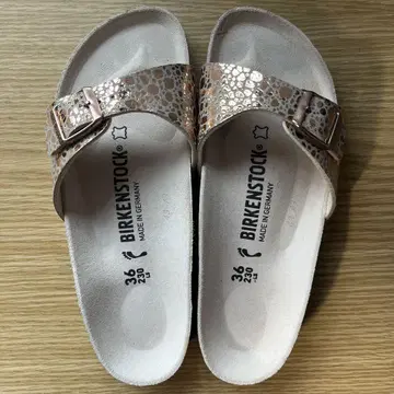 BIRKENSTOCK 마드리드 메탈릭 스톤즈 골드 36
