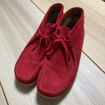 Clarks 레드 스웨이드 하이컷 신발