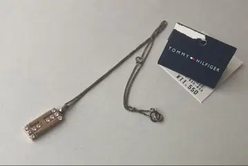 TOMMY HILFIGER 목걸이 미사용