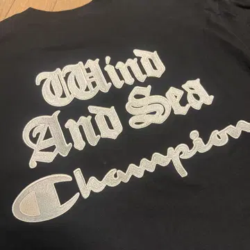 Wind And Sea Champion 블랙T셔츠