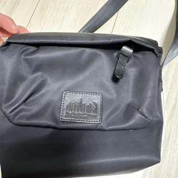 맨해튼 숄더백
