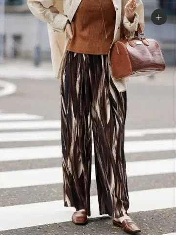 BROWN MIRROR PANTS