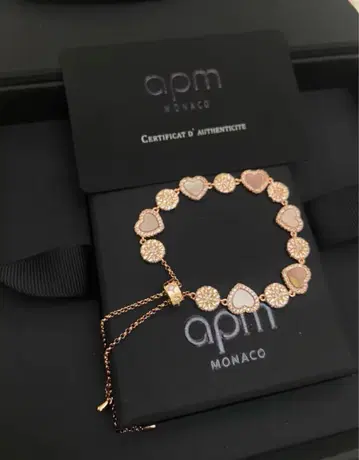 apm MONACO 하트 모양 팔찌