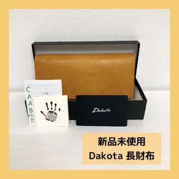 새상품 Dakota BLACK LABEL 가우디 장지갑 머스타드 소가죽