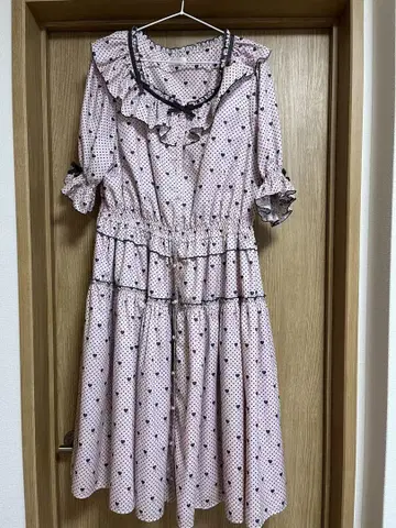 Melody BasKet 도트 무늬 반팔 원피스