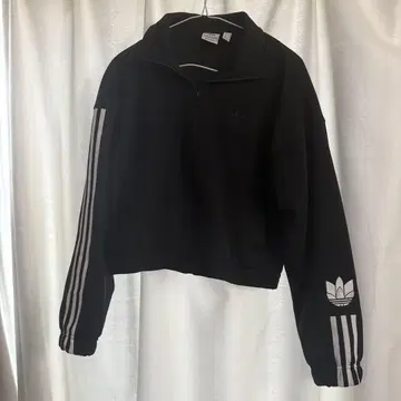 adidas 크롭 저지 블랙