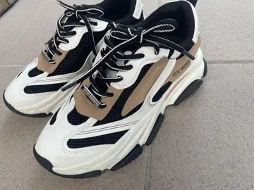 STEVE MADDEN 통굽 스니커즈 화이트/블랙/베이지