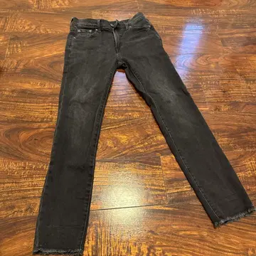 GAP GIRLFRIEND MID RISE 블랙 청바지 23 000R