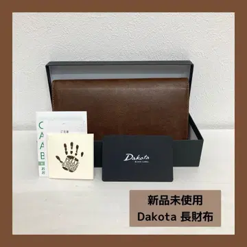 새상품 Dakota BLACK LABEL 가우디 장지갑 브라운 소가죽