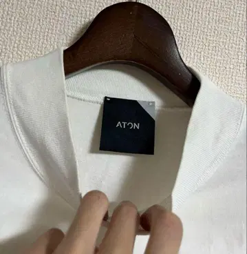ATON 에이트 오버 사이즈 모크넥t