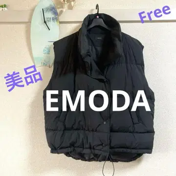 EMODA 블랙 다운 베스트