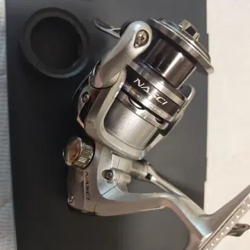 시마노 NACCI C3000HG 스피닝 릴