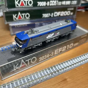 KATO 3034-3 EF210 100번대 싱글 암 팬터그래프