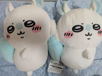 치이카와 (먼작귀) 엉덩이 흔들흔들 BIG 봉제 인형 모몽가 2체 세트.