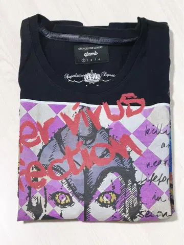 죠죠의 기묘한 모험 퍼플 헤이즈 후고 glamb T셔츠