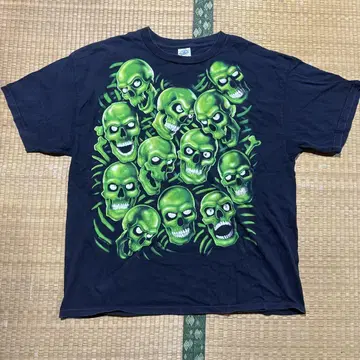 Skull Pile 셔츠 vintage 00s