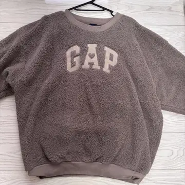 GAP 오버 사이즈 보아 하트 GAP 로고 스웨트 셔츠