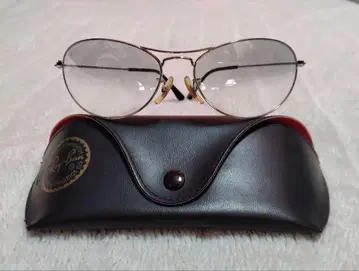 Ray-Ban RB3172 NEW PILOT