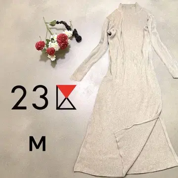 23구 롱 원피스 베이지 M 사이즈 슬릿 고급 성인 여성스러운