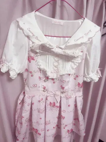 LIZLISA Creamy Berry 패턴 셋업