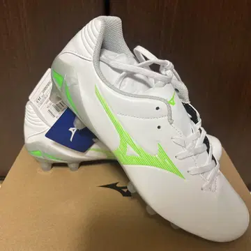 Mizuno 모나르시다 축구화 화이트/그린
