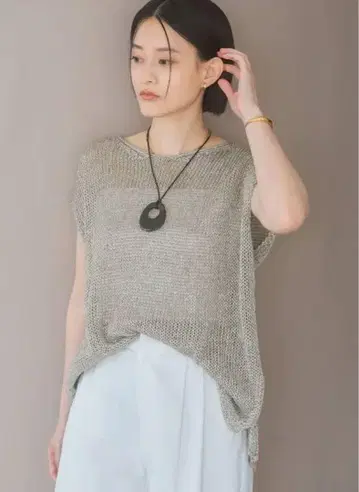 아파트바이 / 린넨 네이비 메쉬 풀오버 프렌치 슬리브